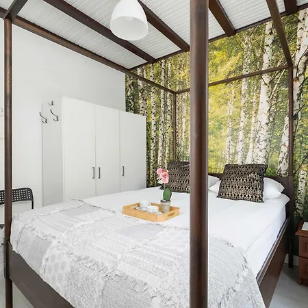 Prusa Stylish Close To The Center Of Cracow By Renters Cracovia