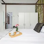 Apartman Prusa Stylish Close To The Center Of Cracow By Renters