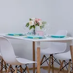 Prusa Stylish Close To The Center Of Cracow By Renters *