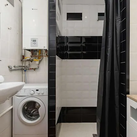 Prusa Stylish Close To The Center Of Cracow By Renters * קרקוב